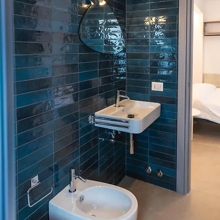 招待所 Atena 勒托阳尼