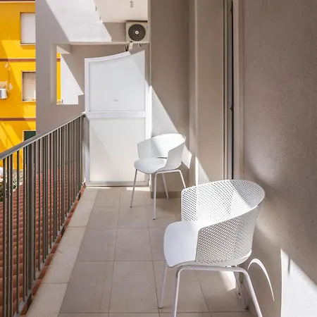 招待所 Atena 勒托阳尼